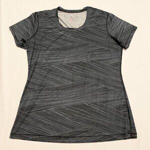 Under Armour Womens Shirt Size Large Heatgear Fitted Tshirt